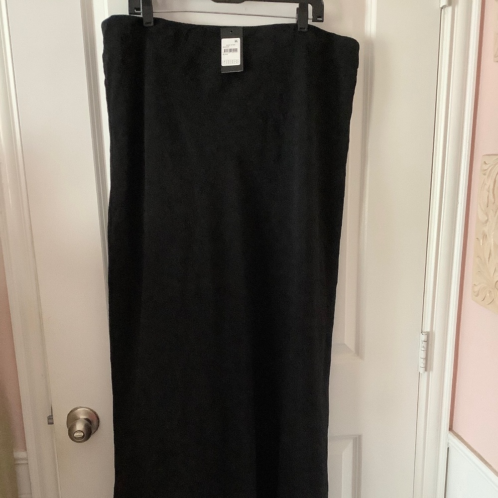 City Chic Plus size skirt size 20